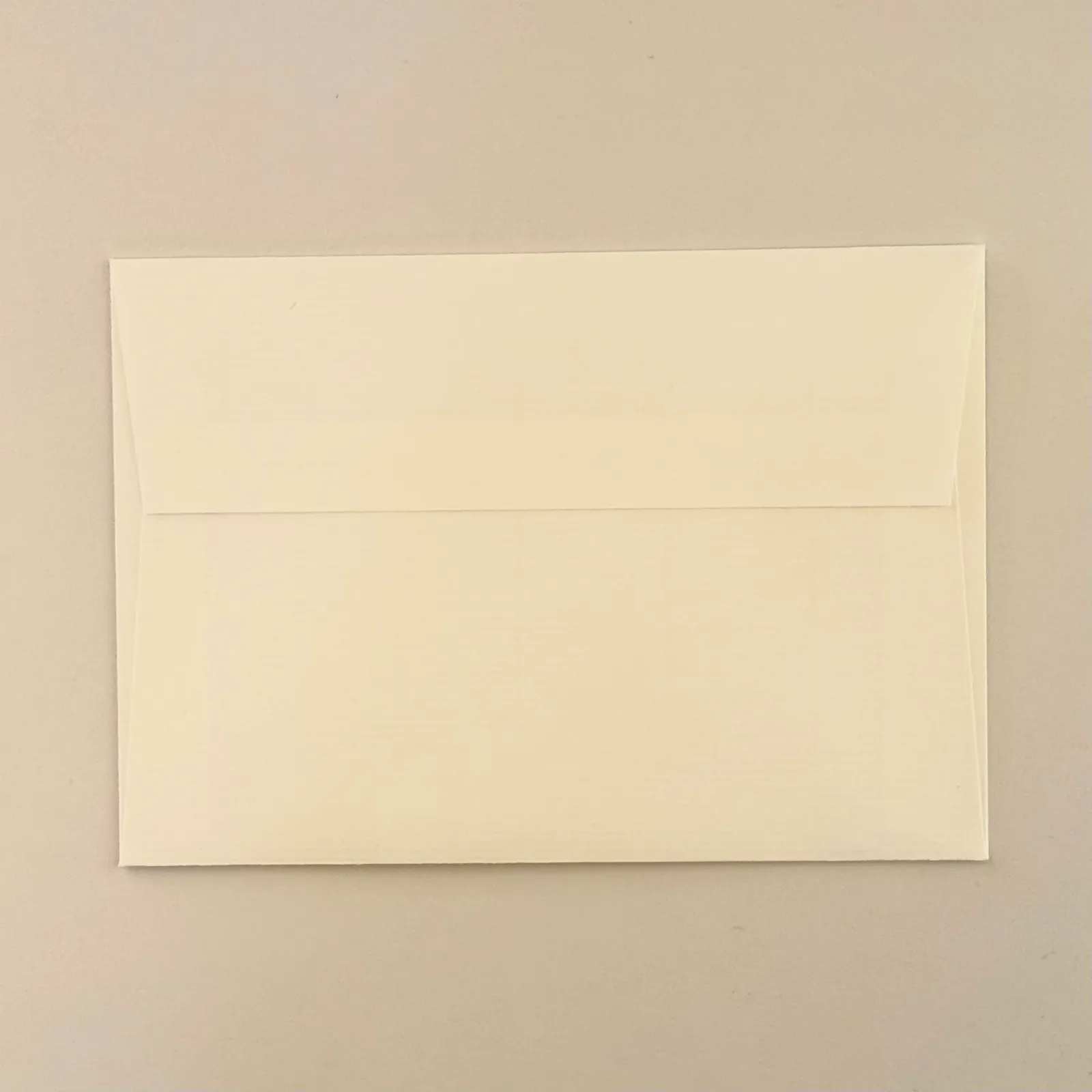 Premium Textured White – Baksida