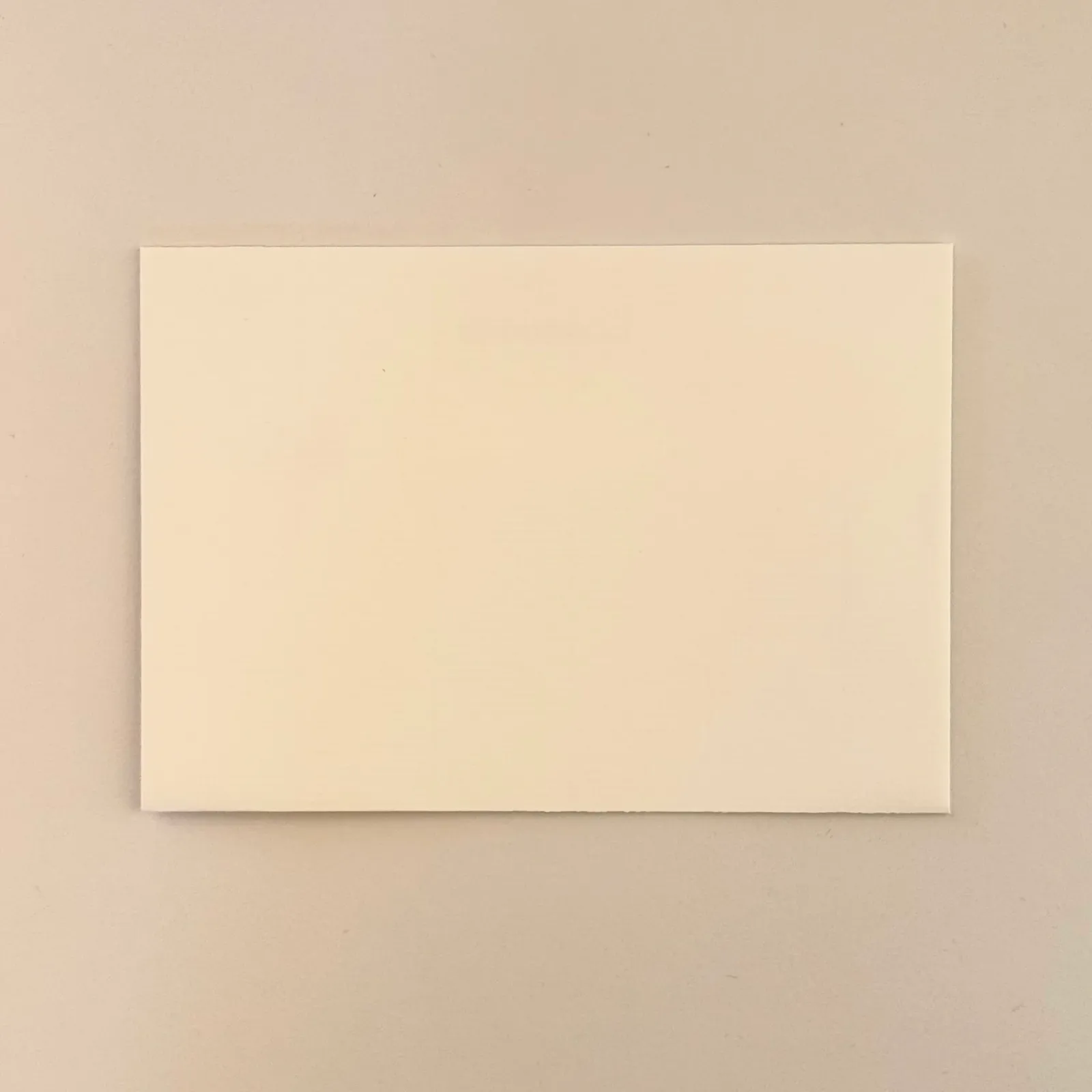 Premium Textured White – Framsida